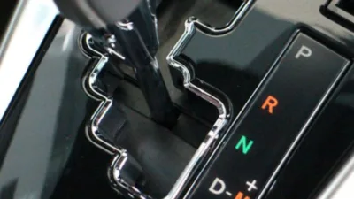 Penyebab Mobil Matic Jedug dan Cara Mengatasinya, Kupas Tuntas