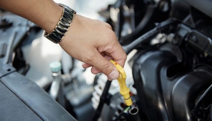Ciri Oli Motor Harus Diganti, Panduan Lengkap untuk Perawatan Mesin Optimal 2 Ciri Oli Motor Harus Diganti, Panduan Lengkap untuk Perawatan Mesin Optimal 1